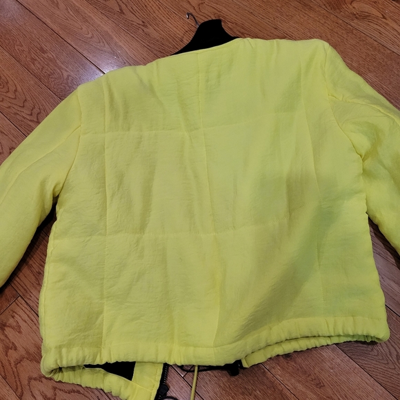 Jacket - Picture 5 of 5